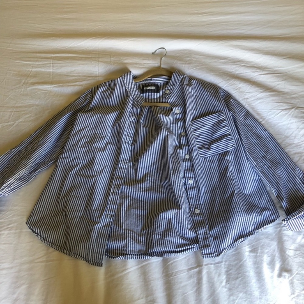 Breezy little reformation button down
